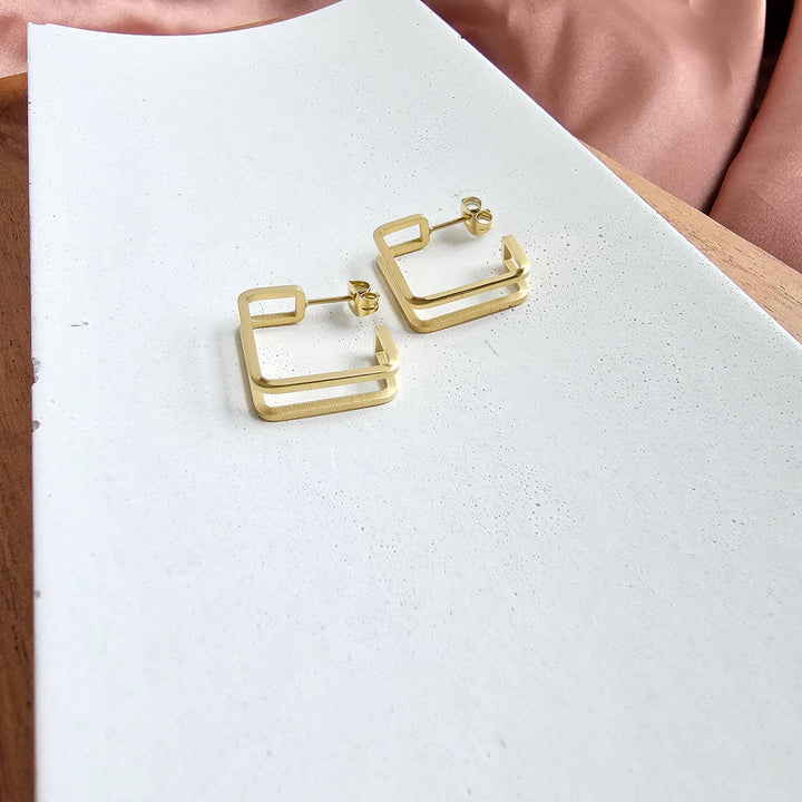 Luxe Silver Kamora Hoops