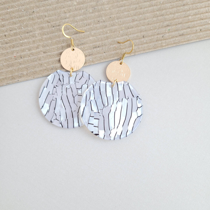 Zoey Earrings - Pearl Black Stripe