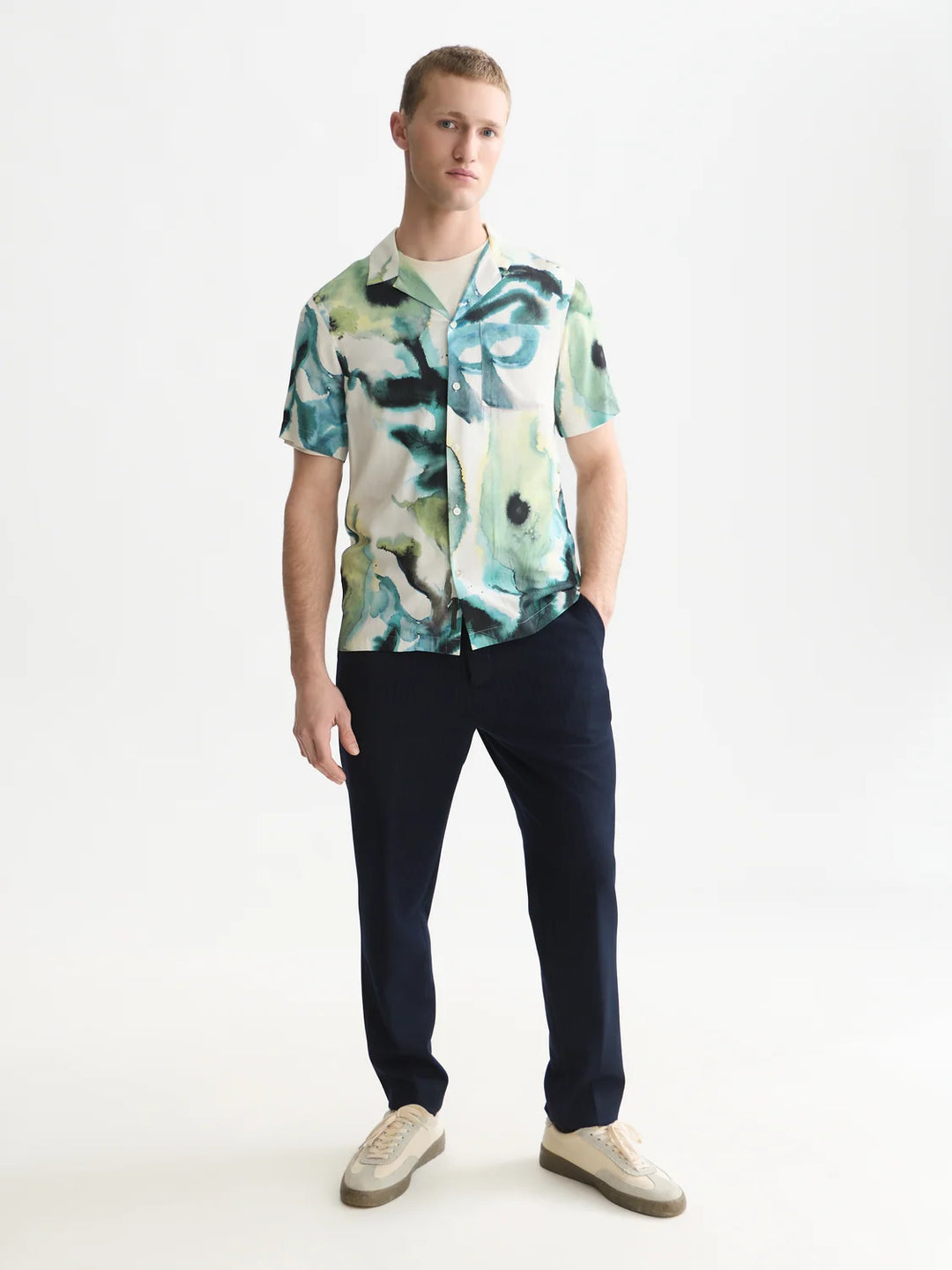 Viscose Printed Short Sleeved Regular-Fit Shirt-Watercolourflower Balsam Green