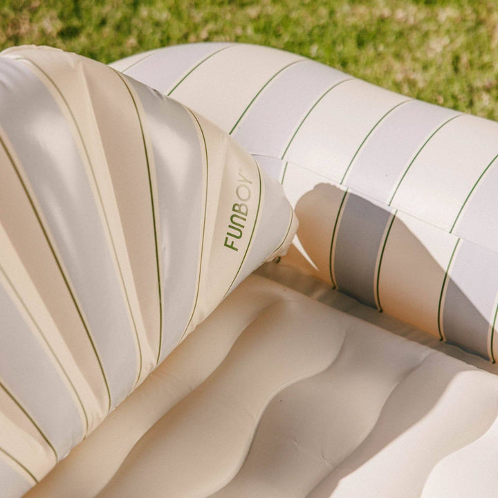 Tanning Pool Lounger Blue And Green