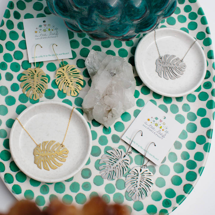 Monstera Deliciosa Leaf Earrings