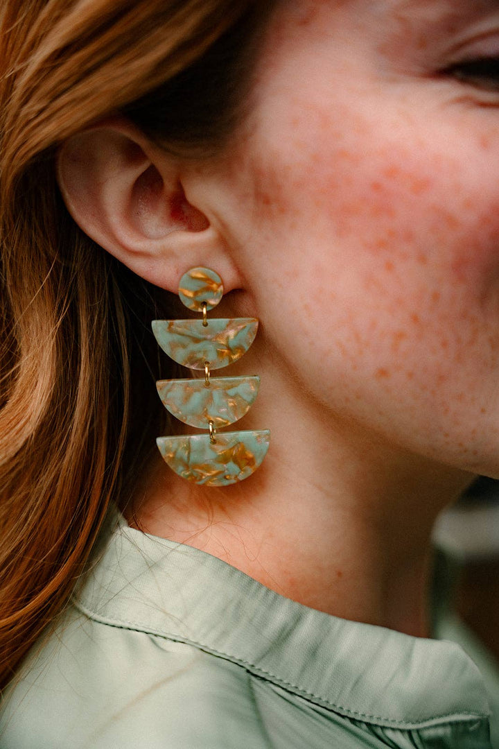 Kennedy Earrings - Champagne Mint