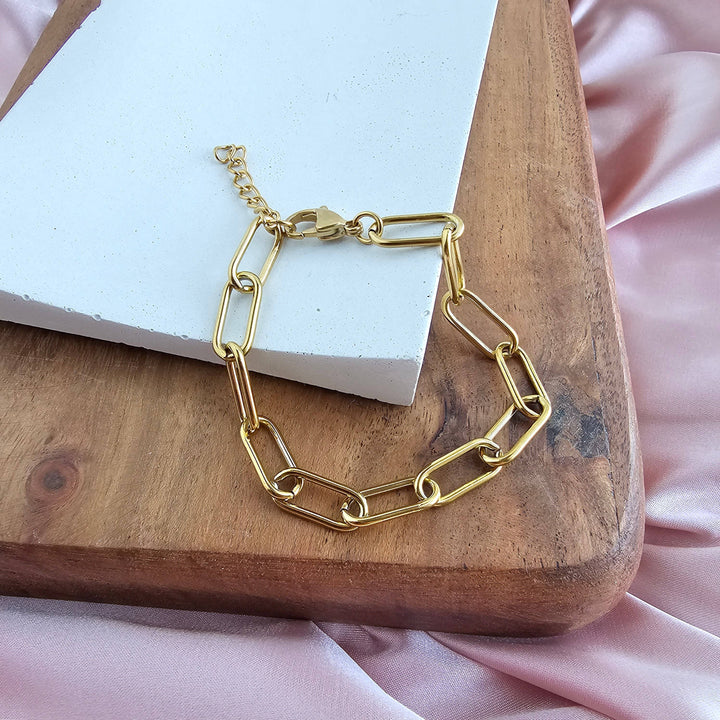 Luxe Chunky Paper Clip Bracelet - Gold