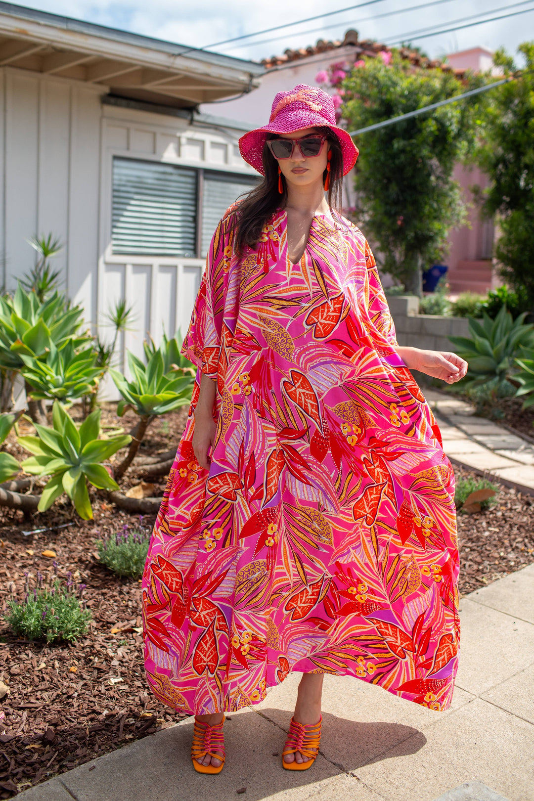 Talitha Cinched Waist Caftan In Daiquiri Diva