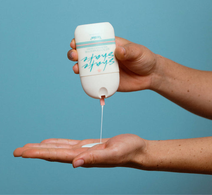 Vacation Shake Shake SPF 50 Mineral Milk
