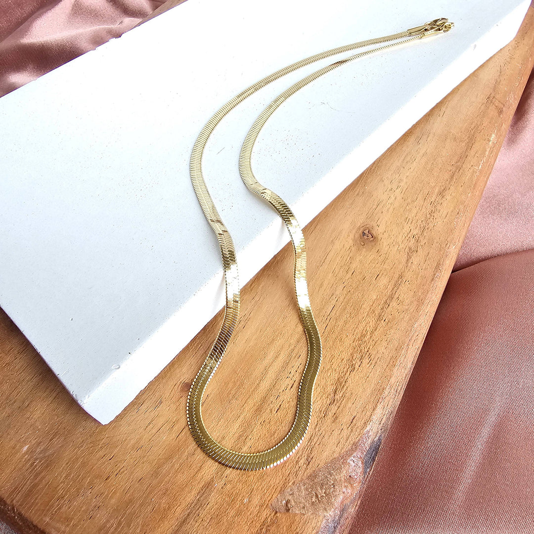 Luxe Delicate Herringbone Chain - 16" - Gold