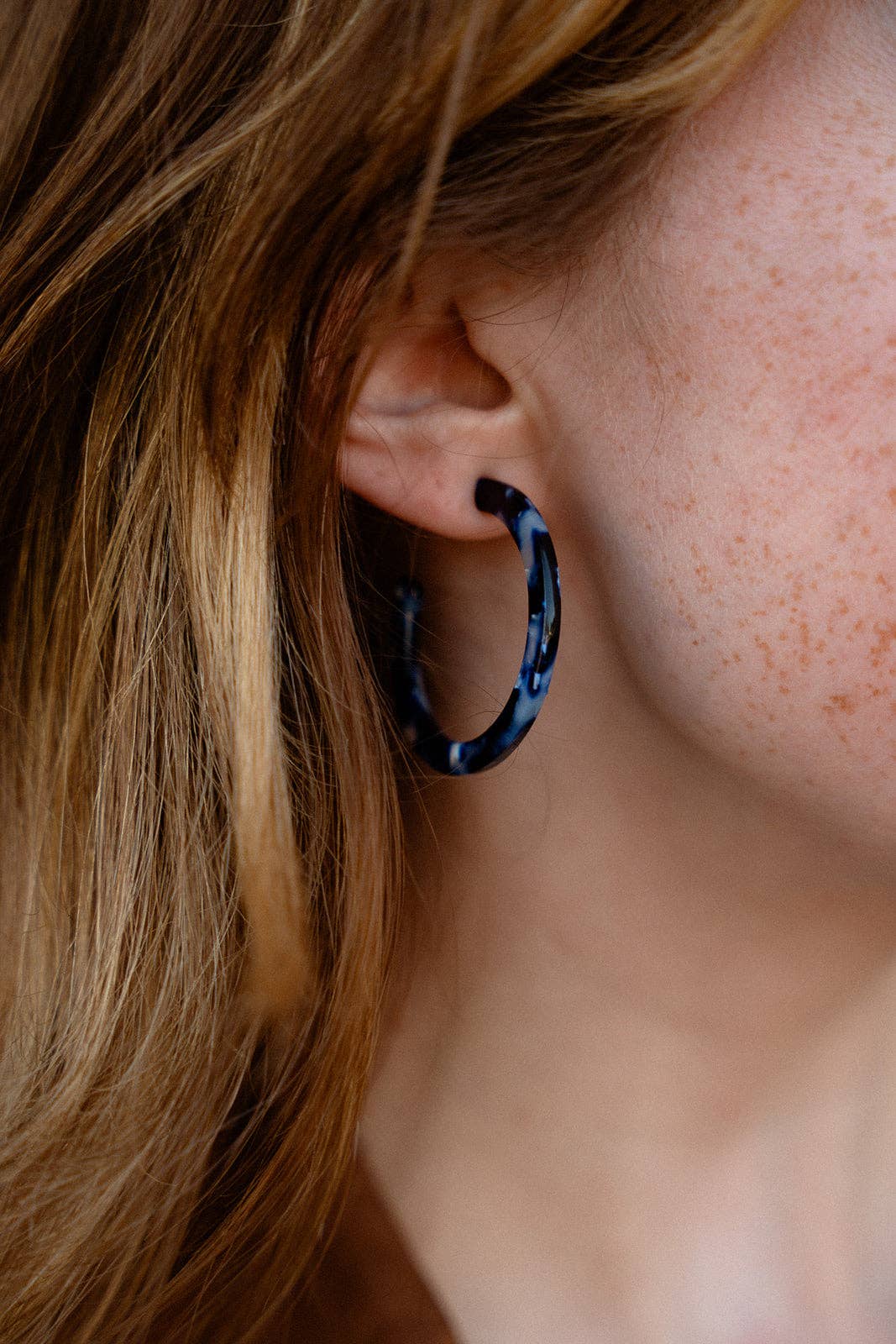Camy Hoop Earrings - Midnight Marble