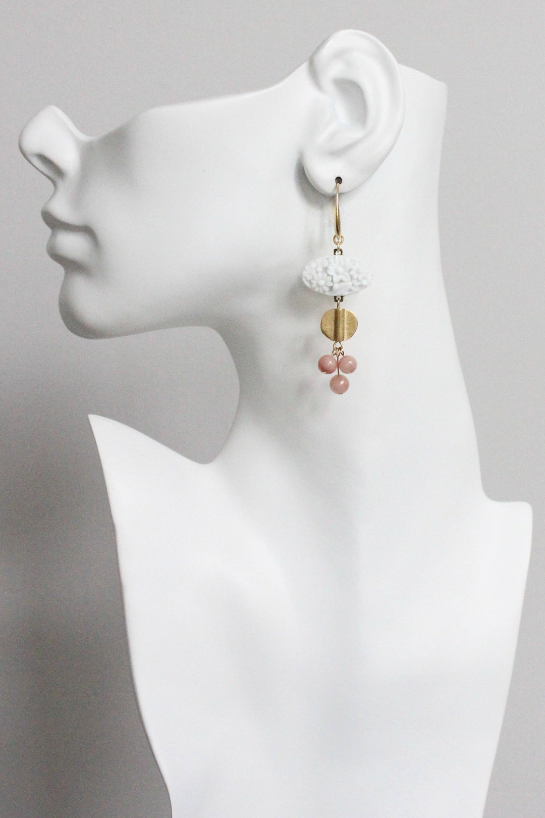 MLNE35 Vintage chalk white glass cluster earrings