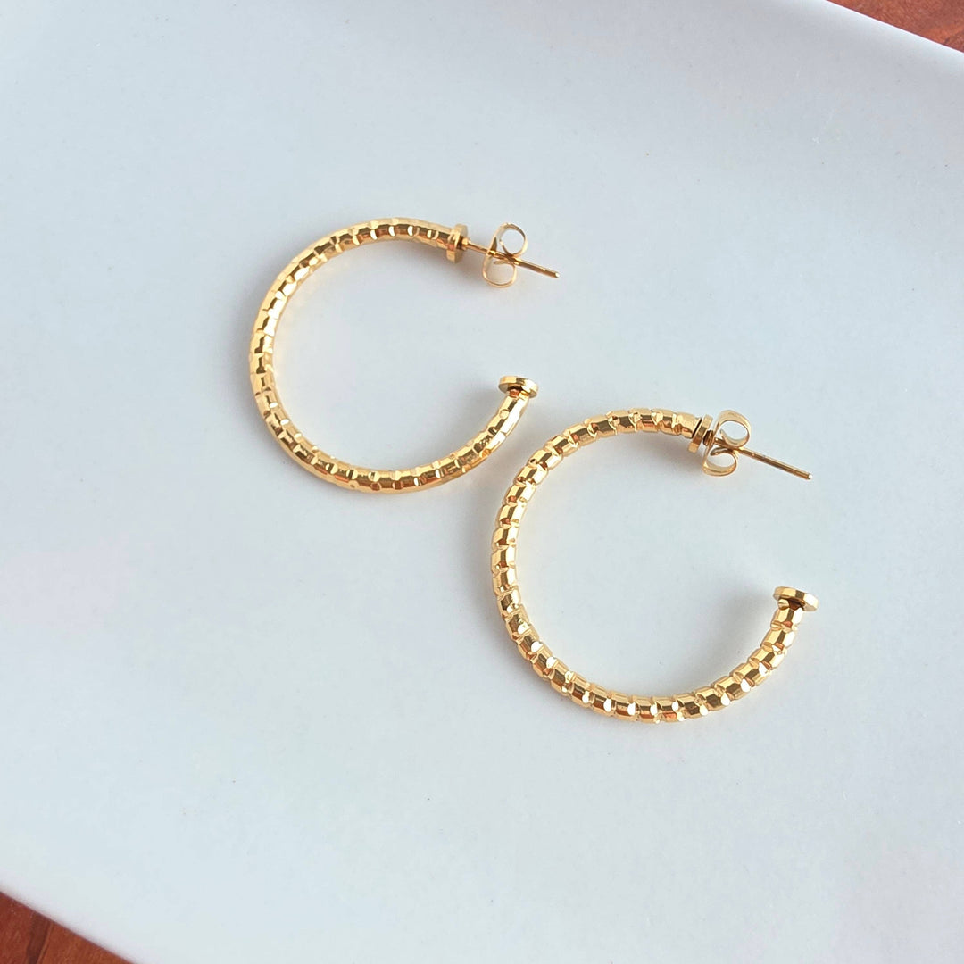 Luxe Harlow Hoop Earrings - Gold