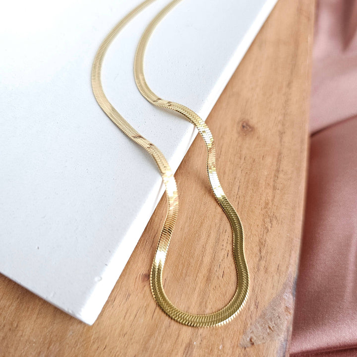Luxe Delicate Herringbone Chain - 16" - Gold