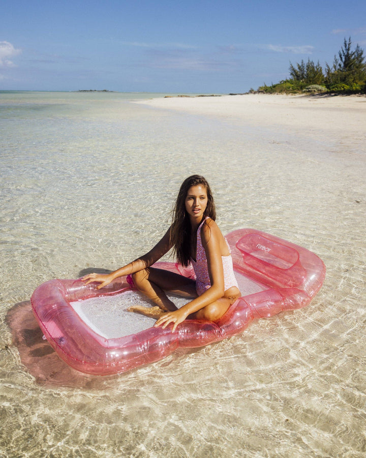 Clear Mesh Lounger Pink