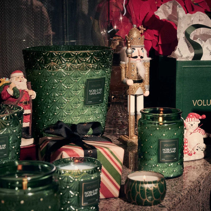 Noble Fir Garland 5-Wick Hearth Candle