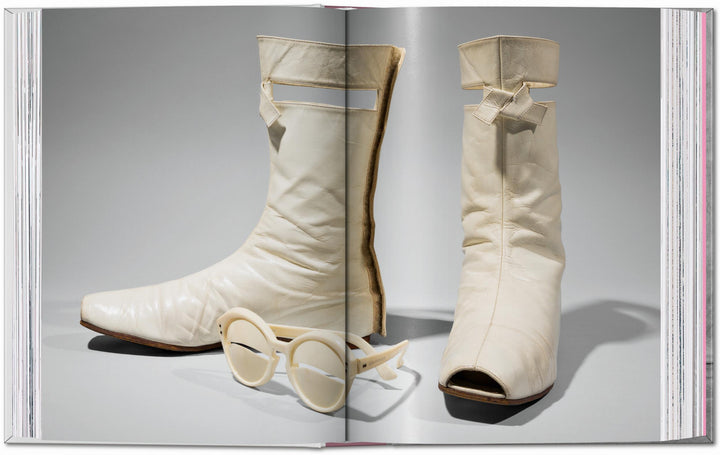 Shoes A–Z. 45th Ed.