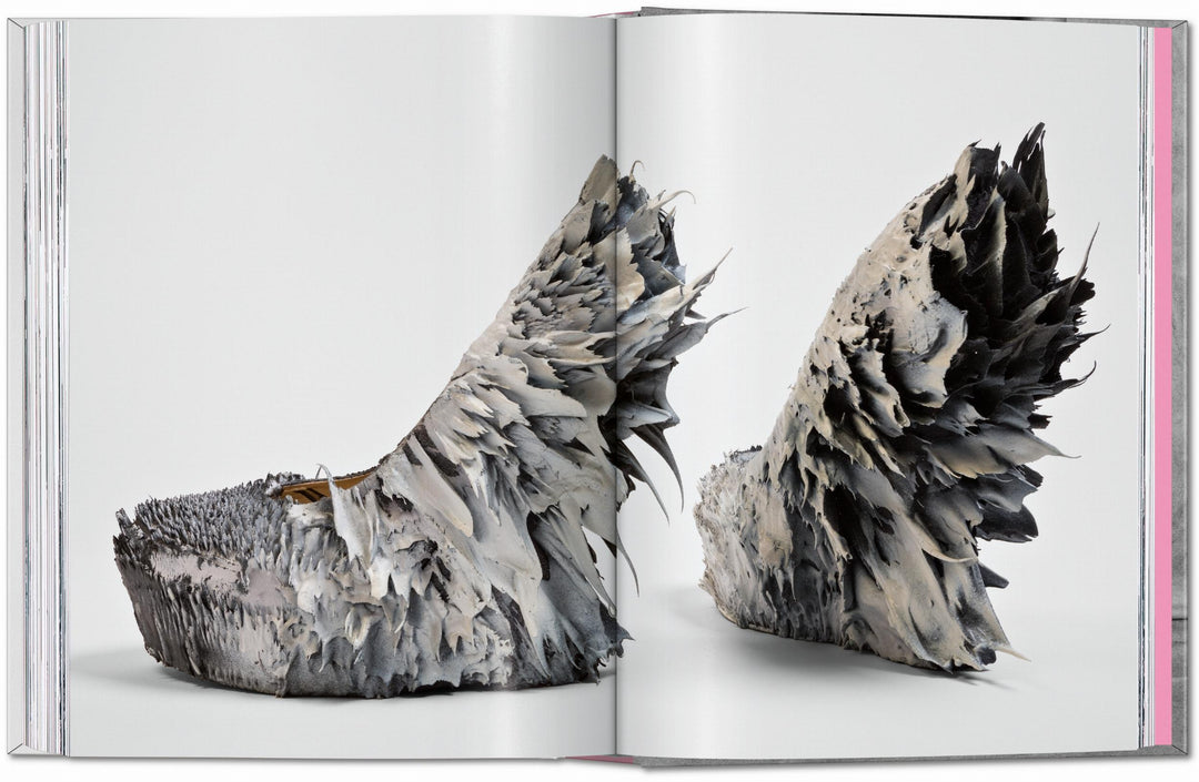 Shoes A–Z. 45th Ed.