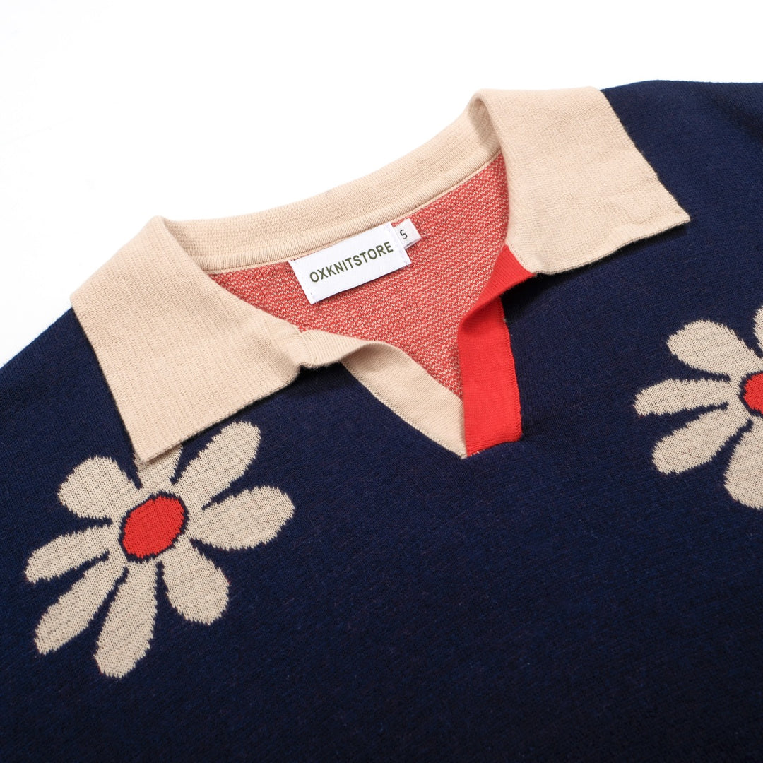 Retro 1970s Flower Knit Polo Shirt Vintage Navy with Daisy Pattern