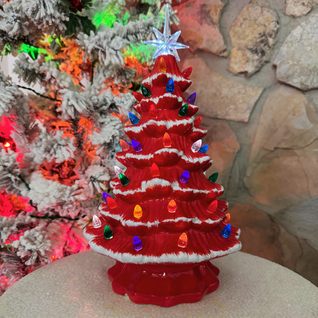 Lighted Christmas Tree w/Adapter and Timer, Large
