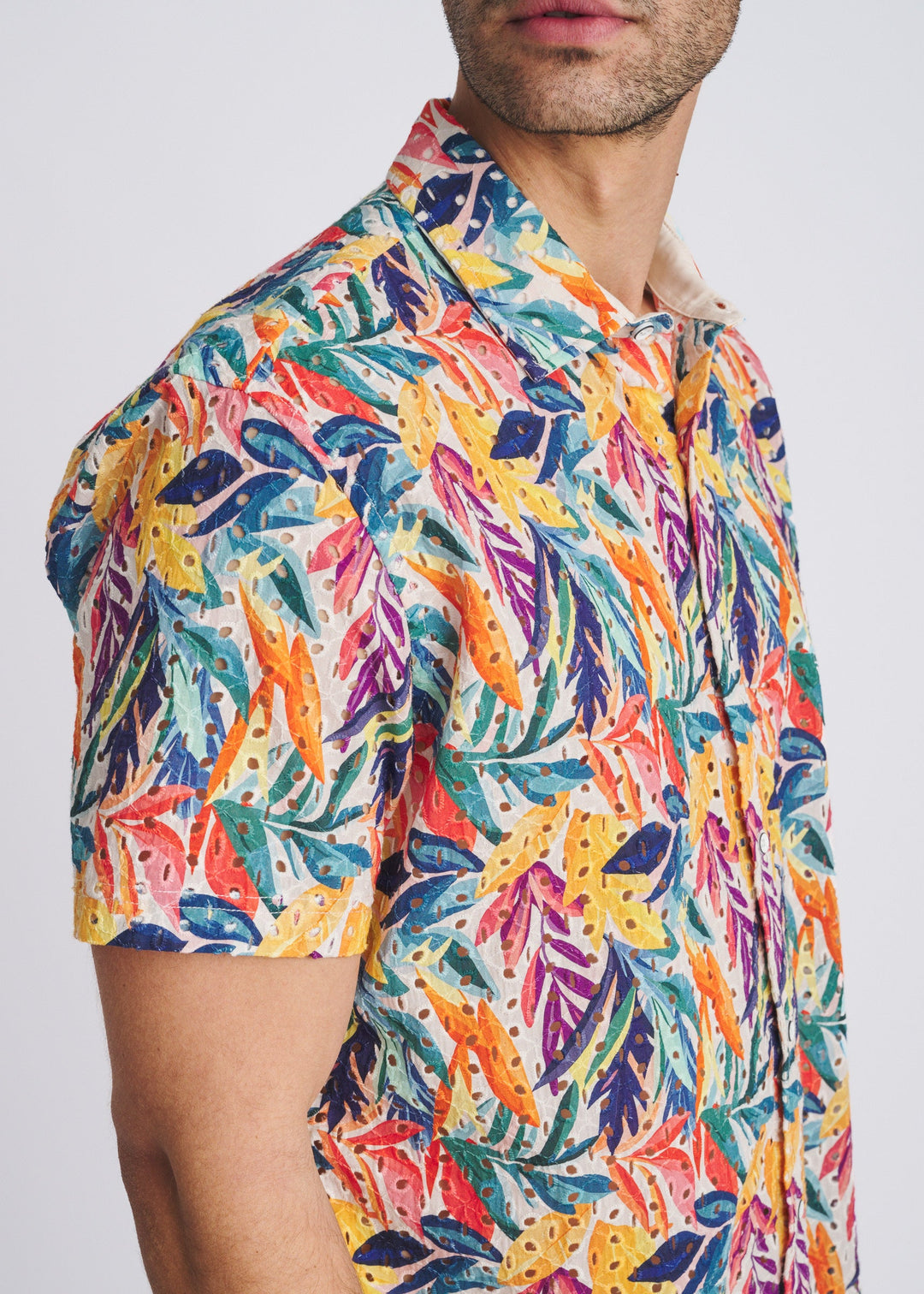Rainbow Leaves Printed Eyelet Short Sleeve Woven Shirt Pm-51011