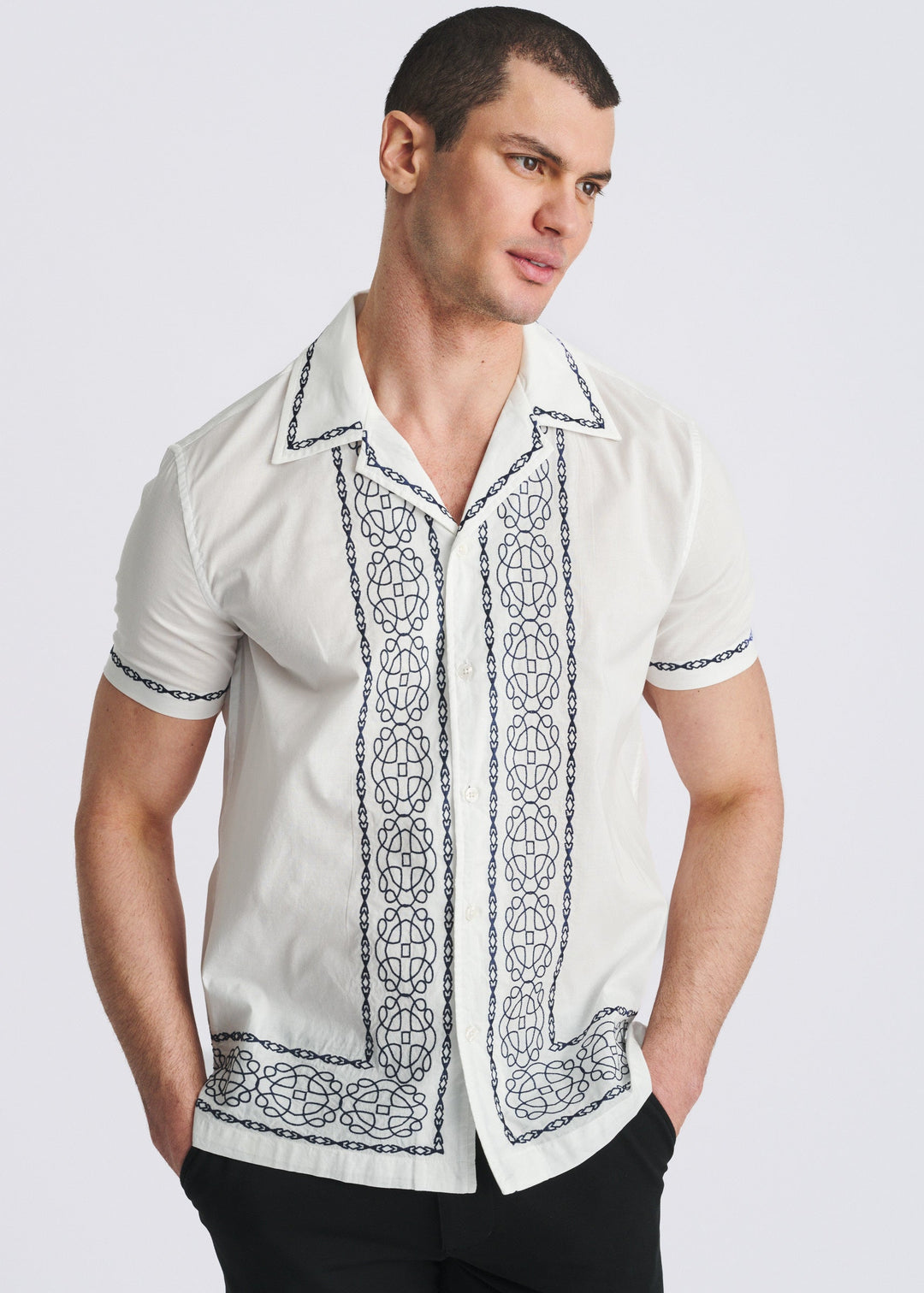 White/Cobalt Medallion Embroidered Border Short Sleeve Woven Shirt Pm-53004