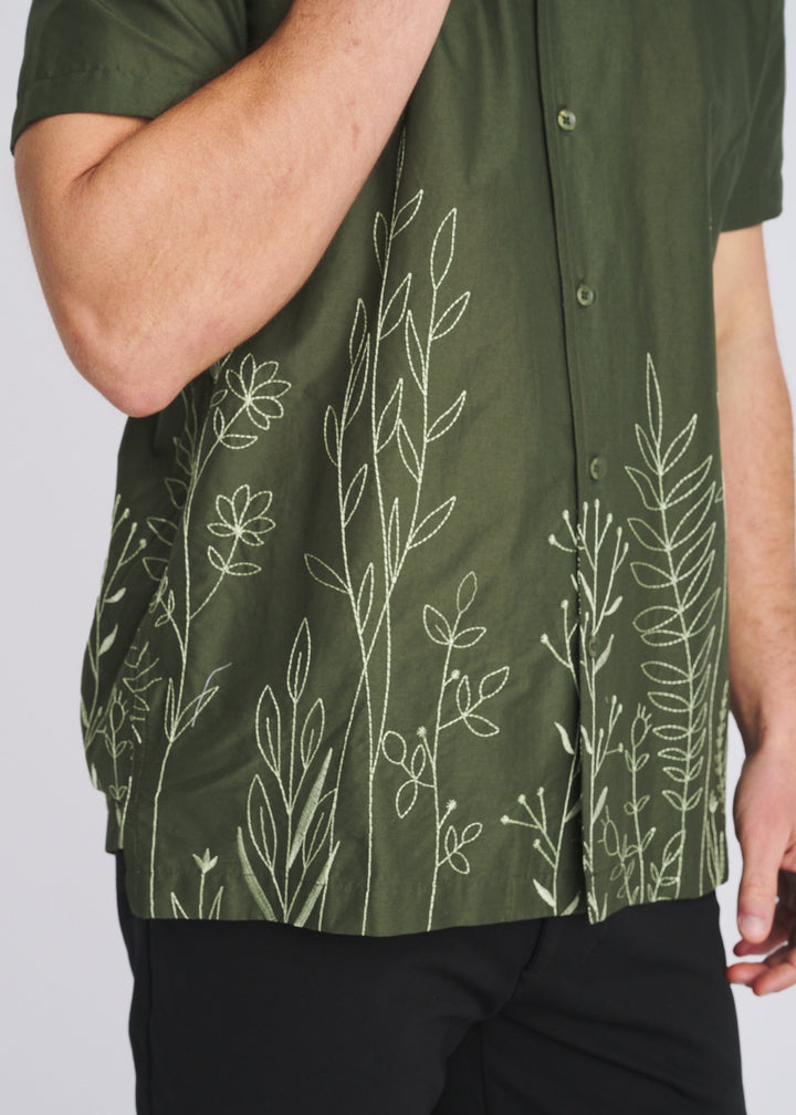 Ranger/Seacrest Floral Embroidered Border Short Sleeve Woven Shirt Pm-53007-02