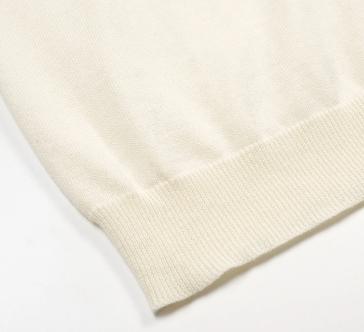 Apricot-White Diamond-shaped Knitted V-neck polo