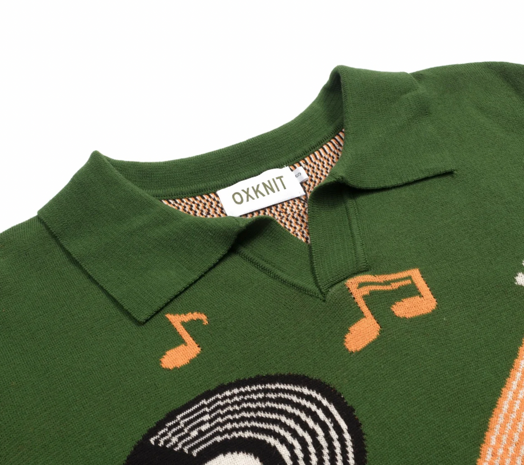 Green Guitar Retro V-neck short-sleeved polo