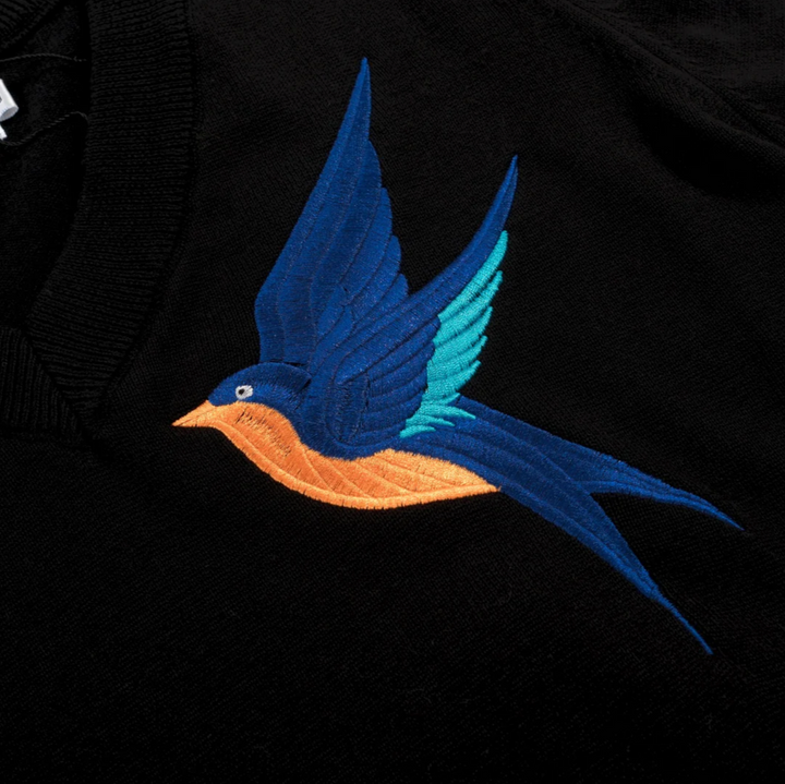 Classic Black Bird Embroidered knit T-shirt