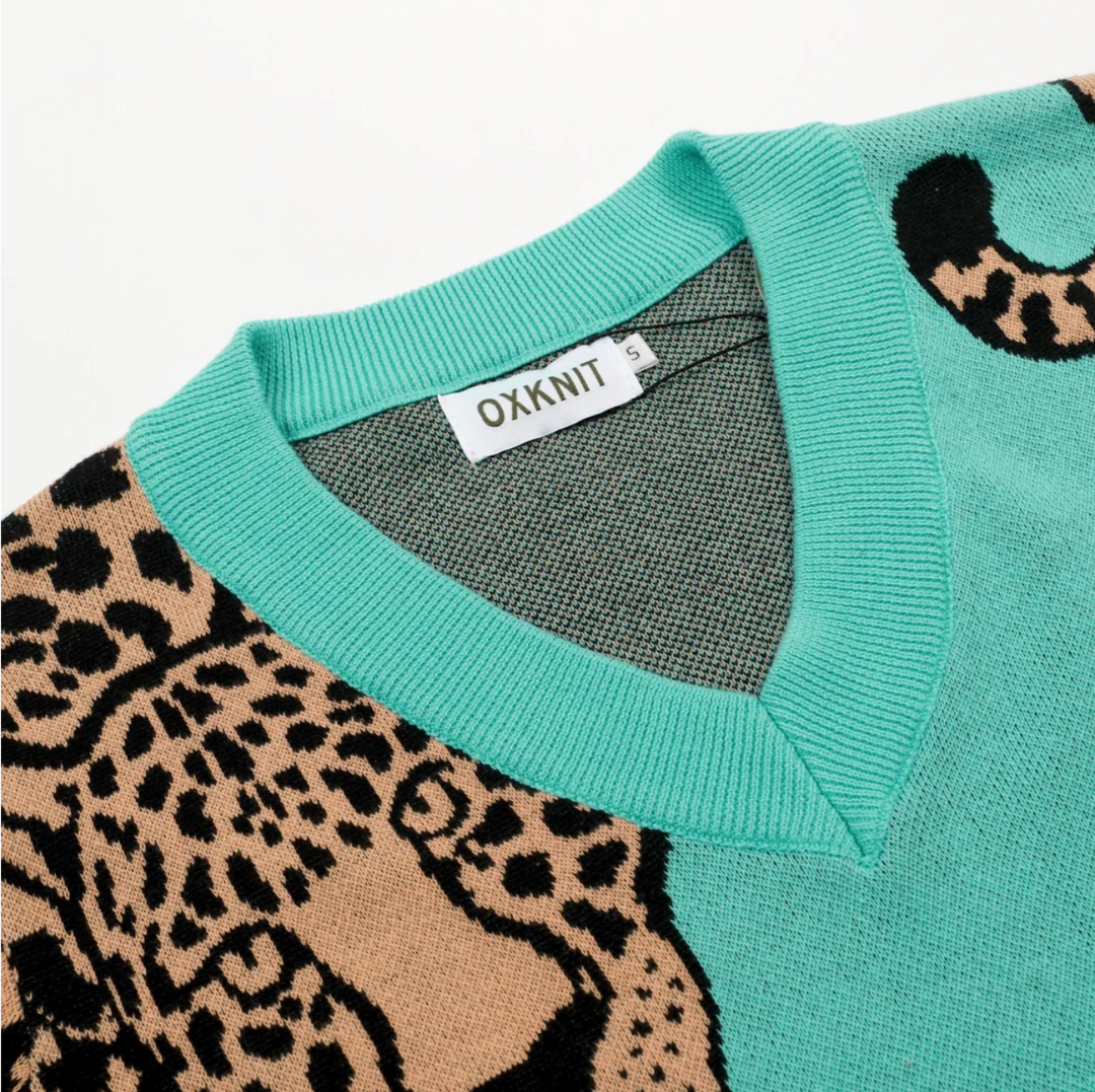 Green V-Neck Leopard Print Knit T-Shirt