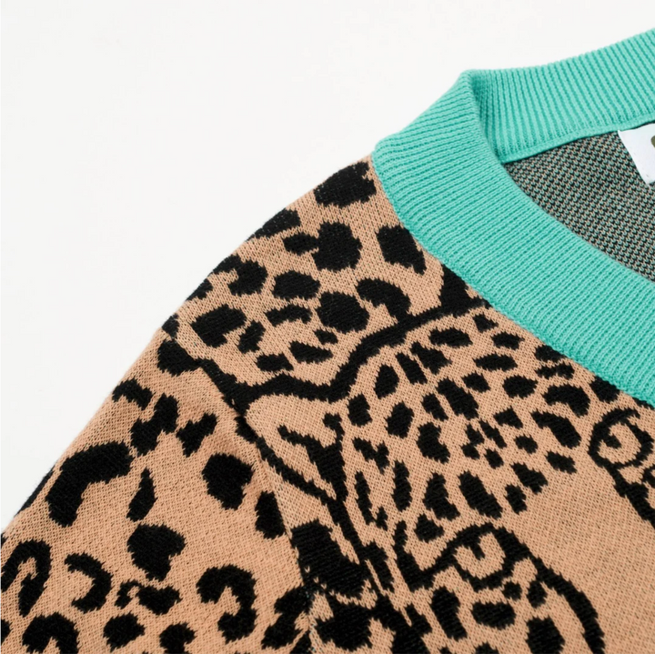 Green V-Neck Leopard Print Knit T-Shirt