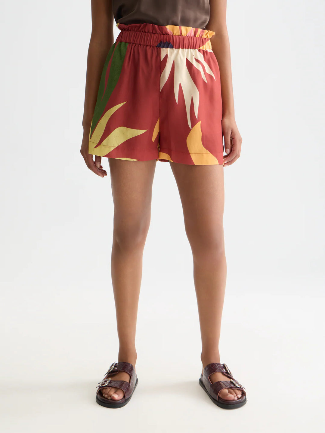 Printed High-Rise Elastic Waist Shorts Desert Hawaiian Burnt Henna USJ01366N