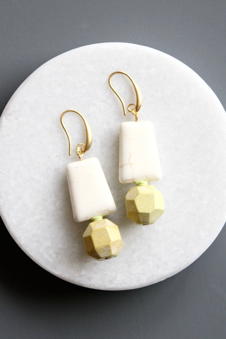MLNE25 Yellow and white turquoise geometric earrings