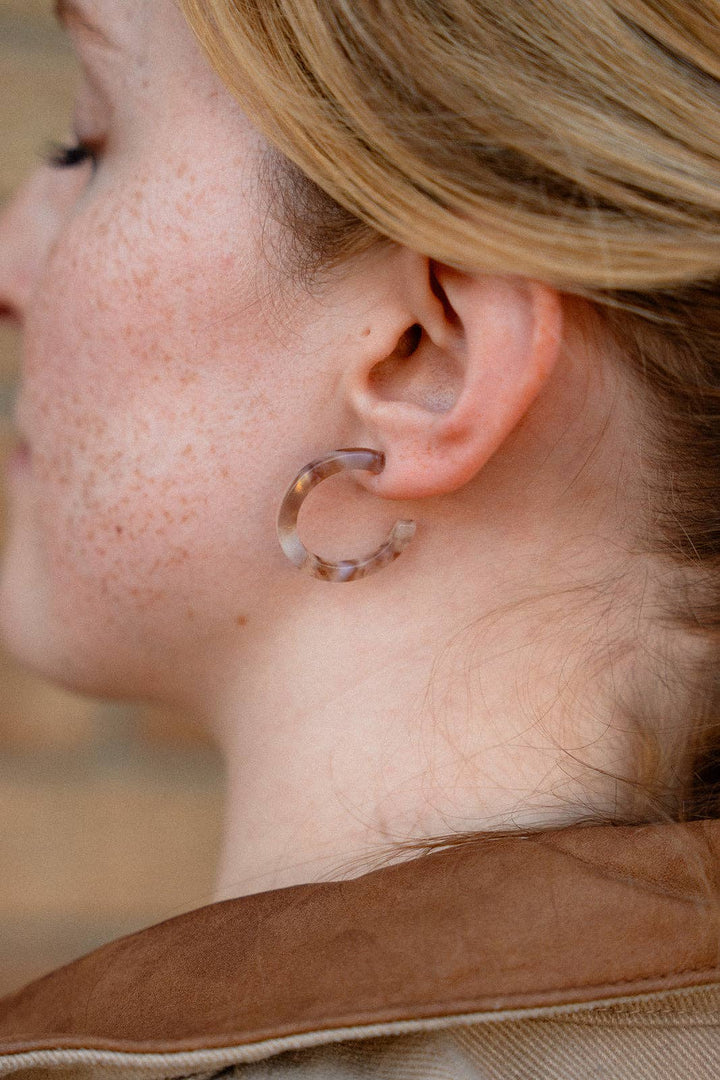Cam Mini Hoop Earrings - Shimmering Taupe