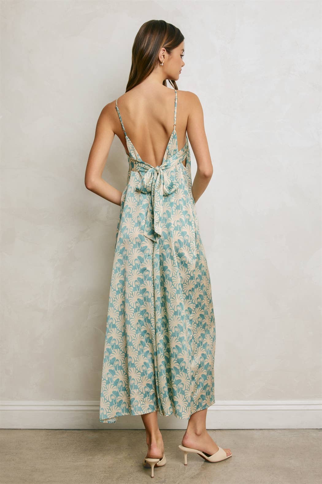 Conversational Metal Trim Keyhole Flared Jumpsuit