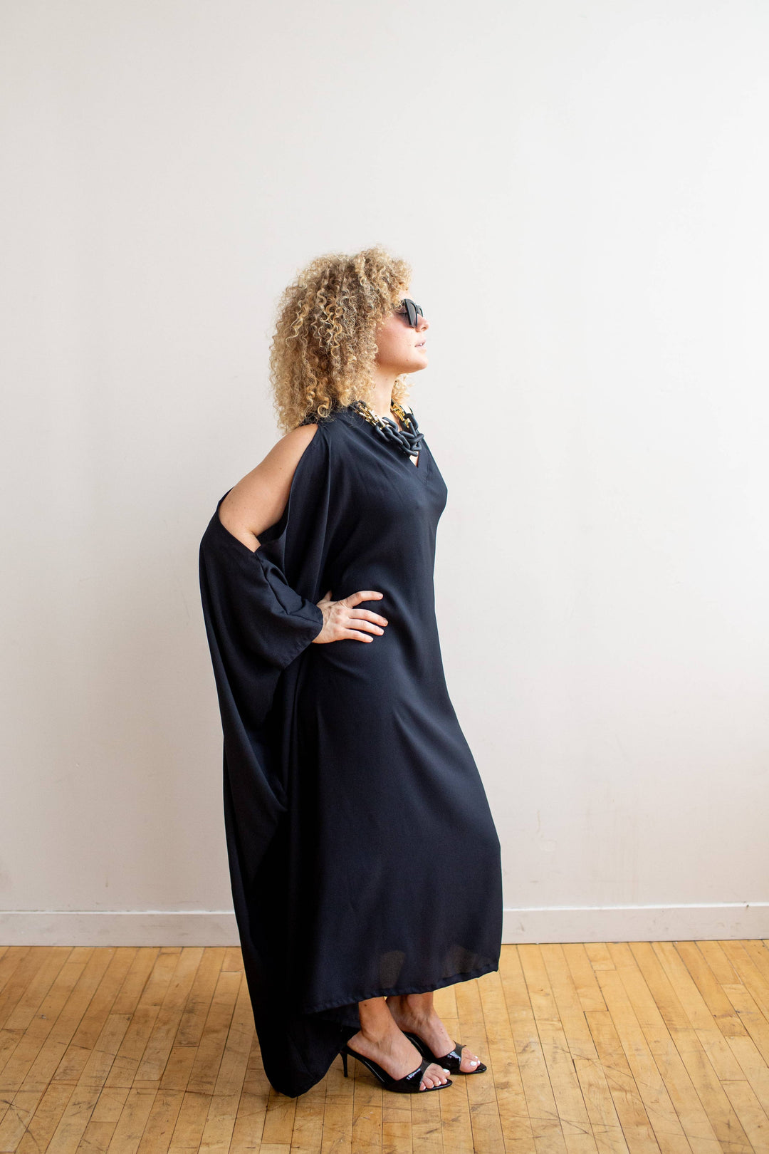 Allegra Caftan in Onyx Aura