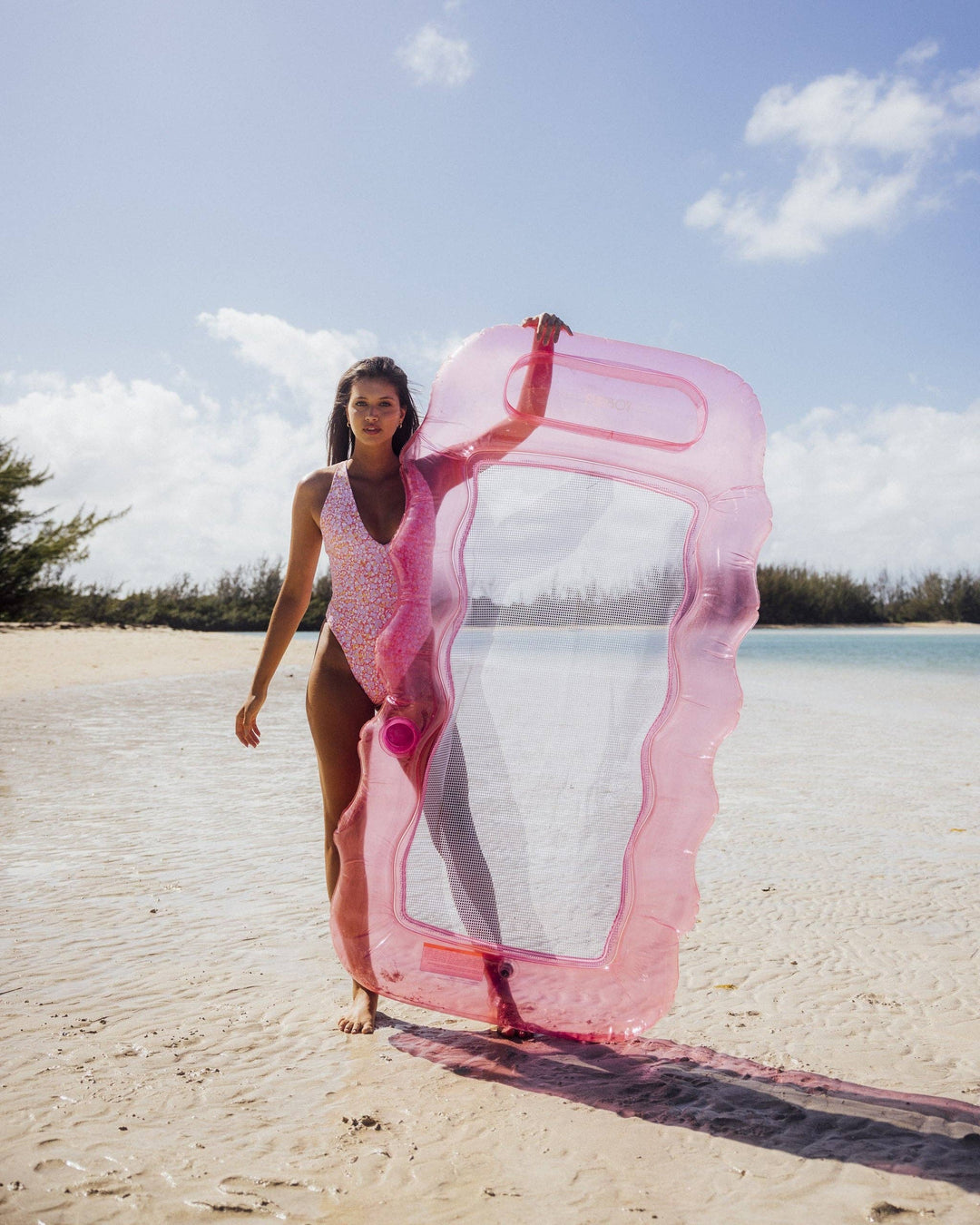 Clear Mesh Lounger Pink