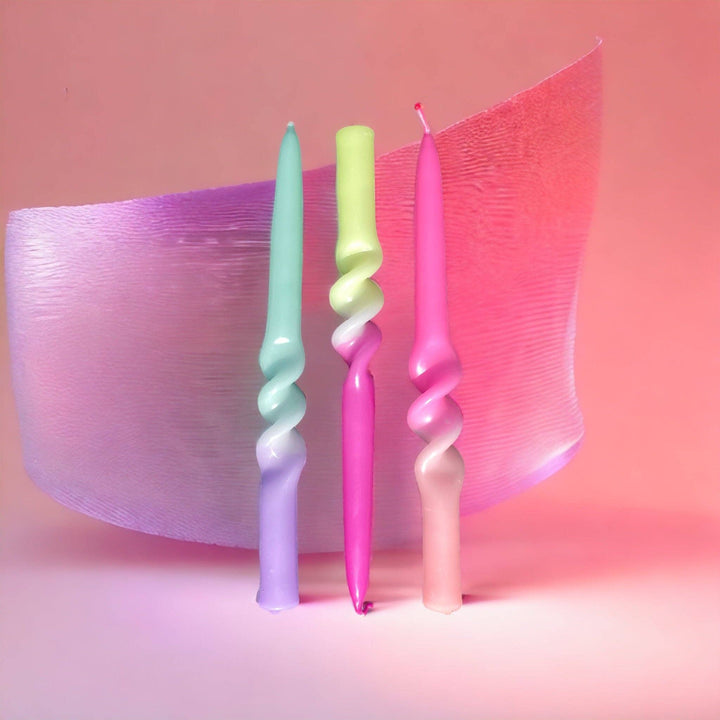 Dip Dye Swirl * Yummy Dragonfruit
