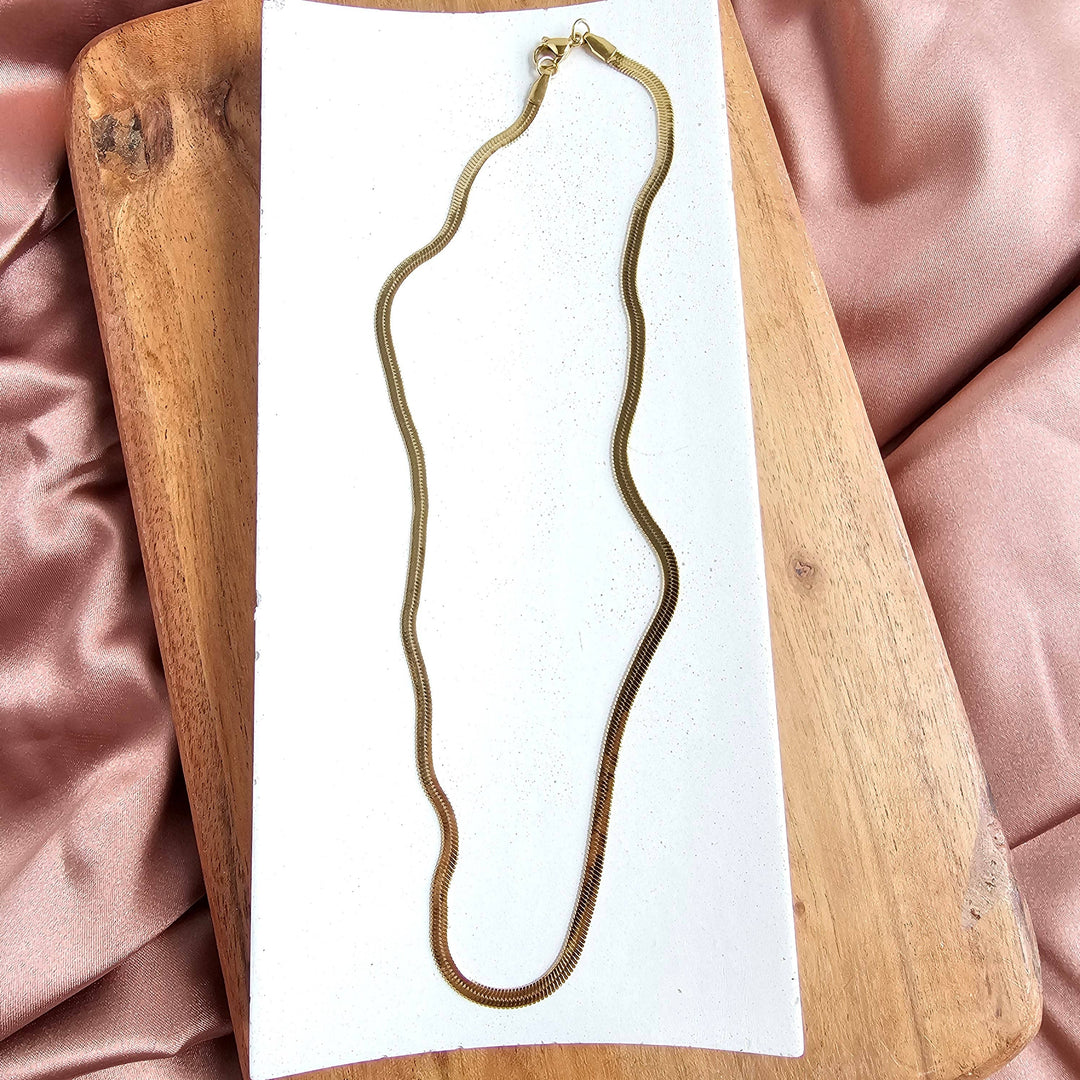 Luxe Delicate Herringbone Chain - 16" - Gold