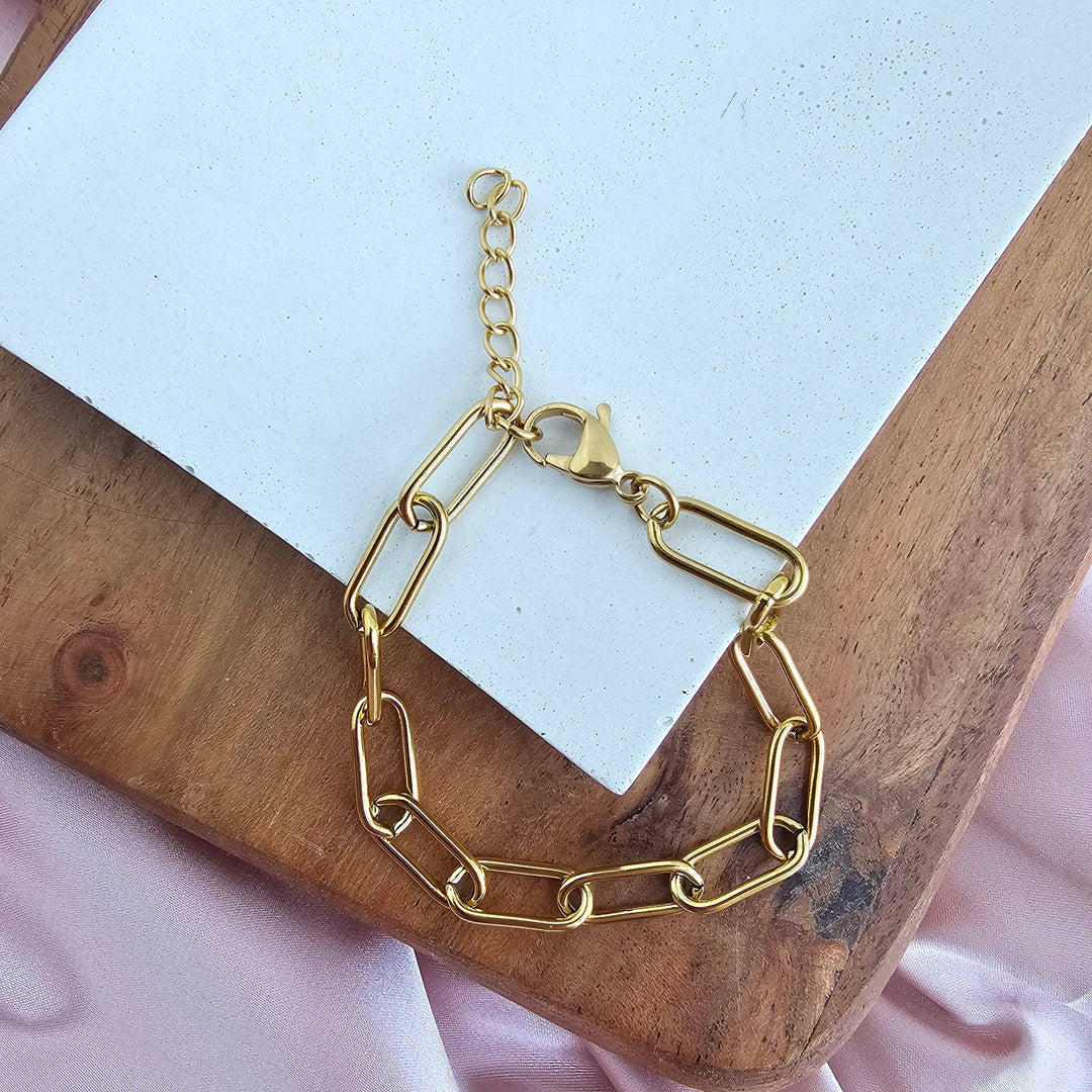 Luxe Chunky Paper Clip Bracelet - Gold