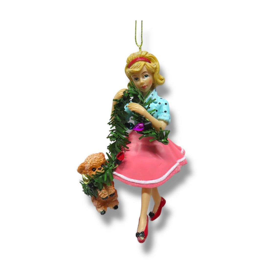 5in Retro Girl w/Garland Orn