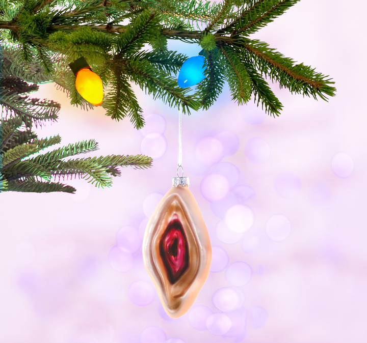 Vulva Ornament