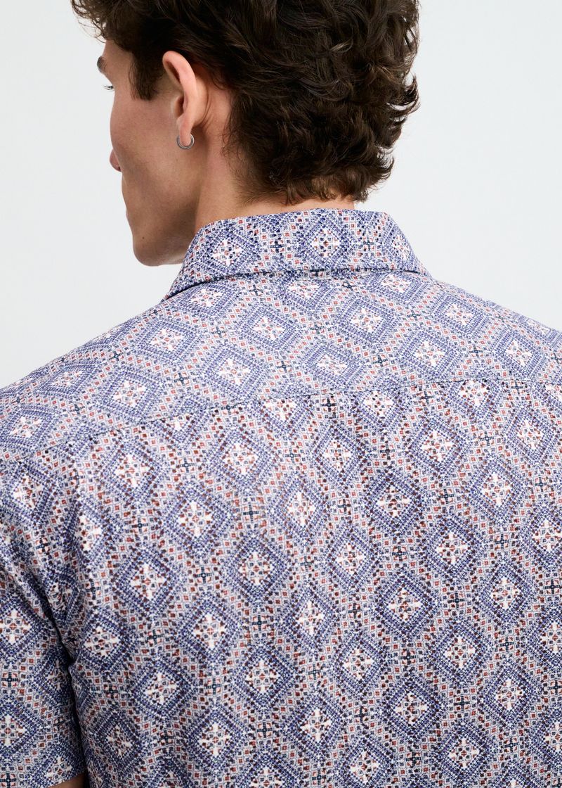 Blueberry/Petal Diamonds Printed Open Knit Stretch Short Sleeve Shirt St-48079